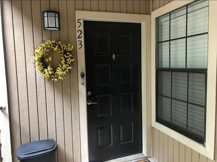 Lovely 1-Bedroom Rental Space With Free Parking Charlotte United States