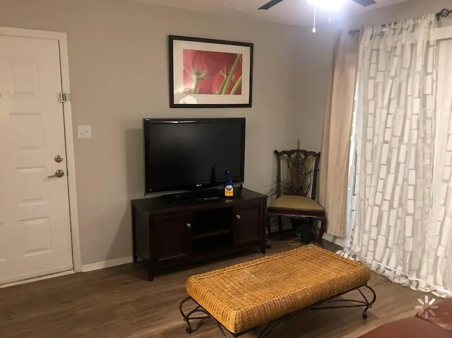 Lovely 1-Bedroom Rental Space With Free Parking Charlotte 0*,  United States