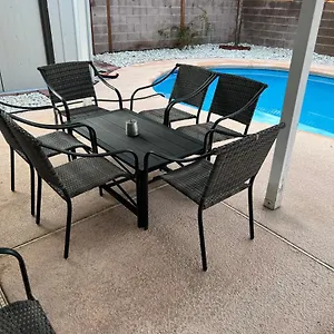  Holiday home Large Pool & Patio Cozy Single Story Family House United States